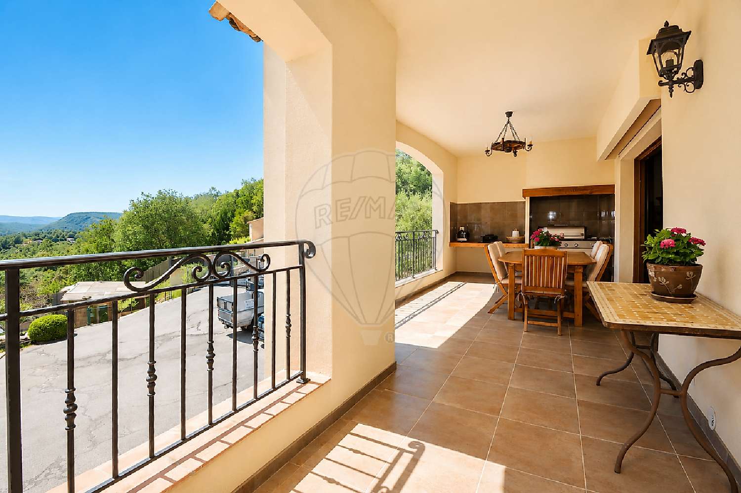 à vendre maison Coursegoules Alpes-Maritimes 4