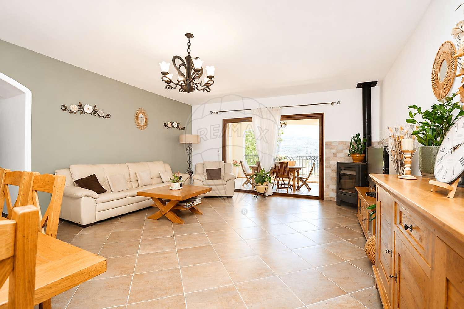 à vendre maison Coursegoules Alpes-Maritimes 7
