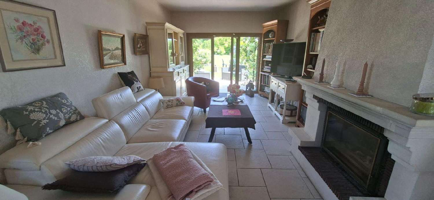  for sale house Crécy-sur-Serre Aisne 7
