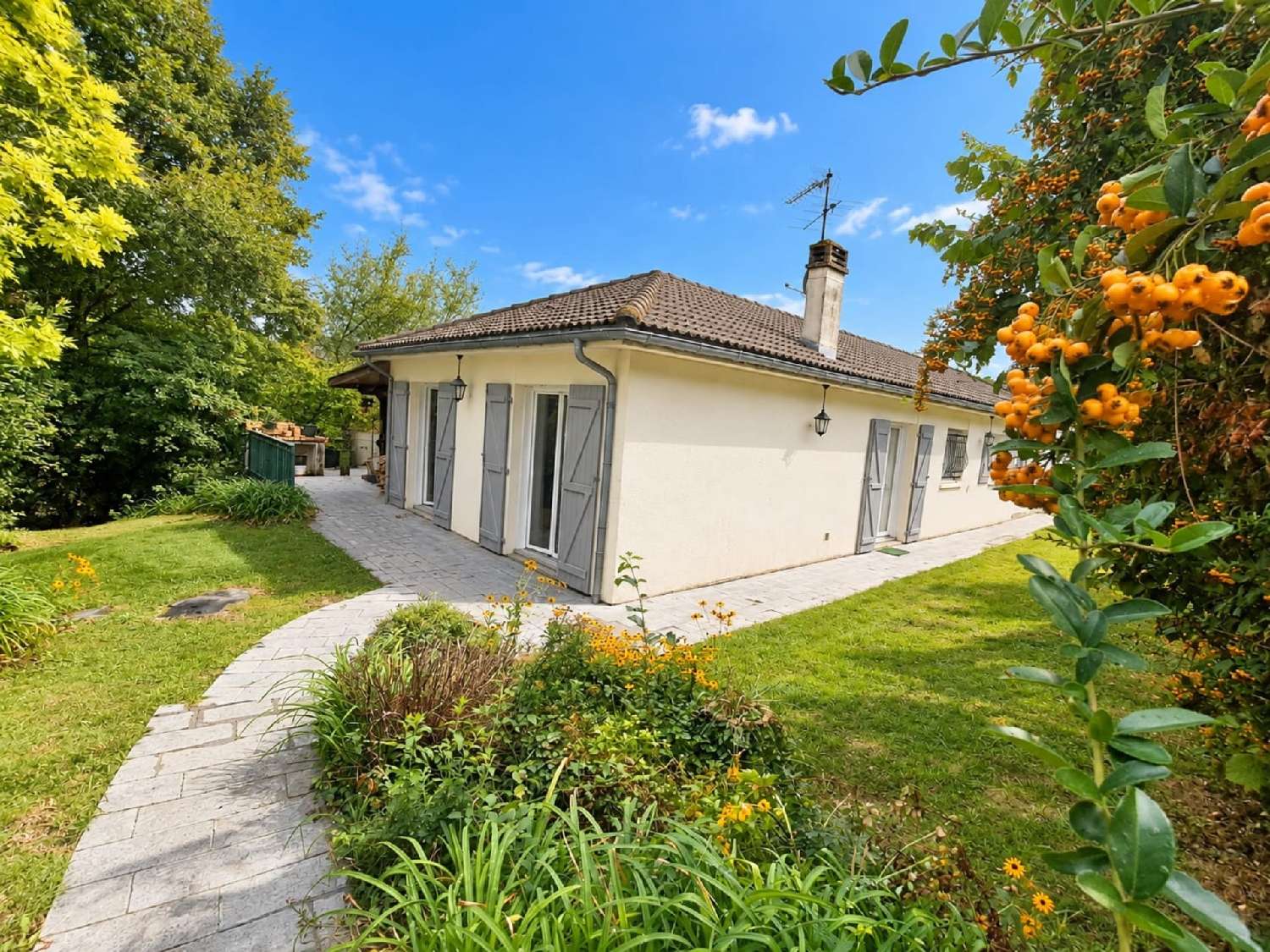 for sale house Escala Hautes-Pyrénées 2