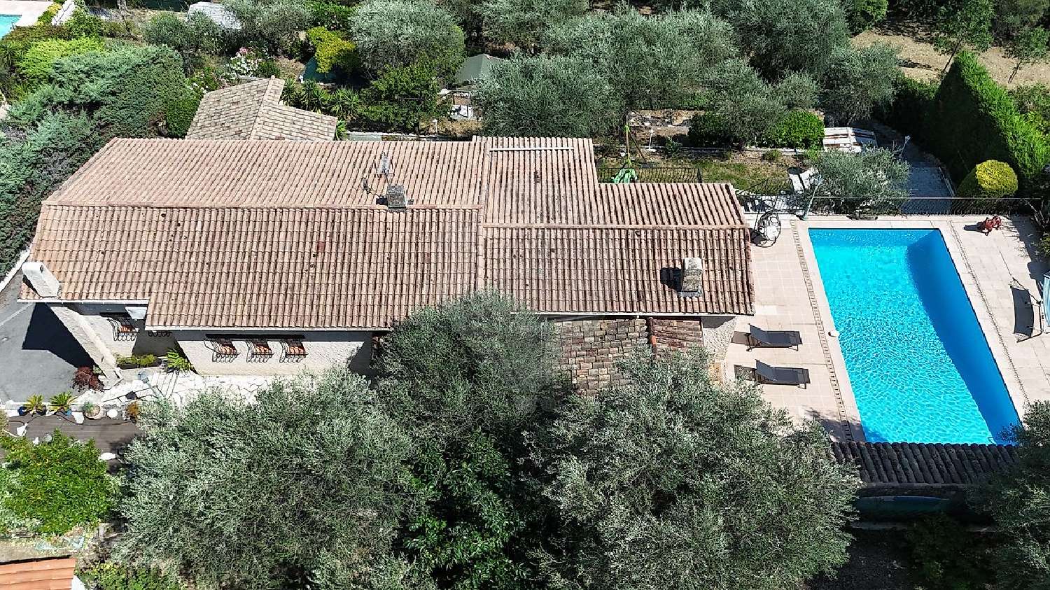  à vendre maison Gattières Alpes-Maritimes 1