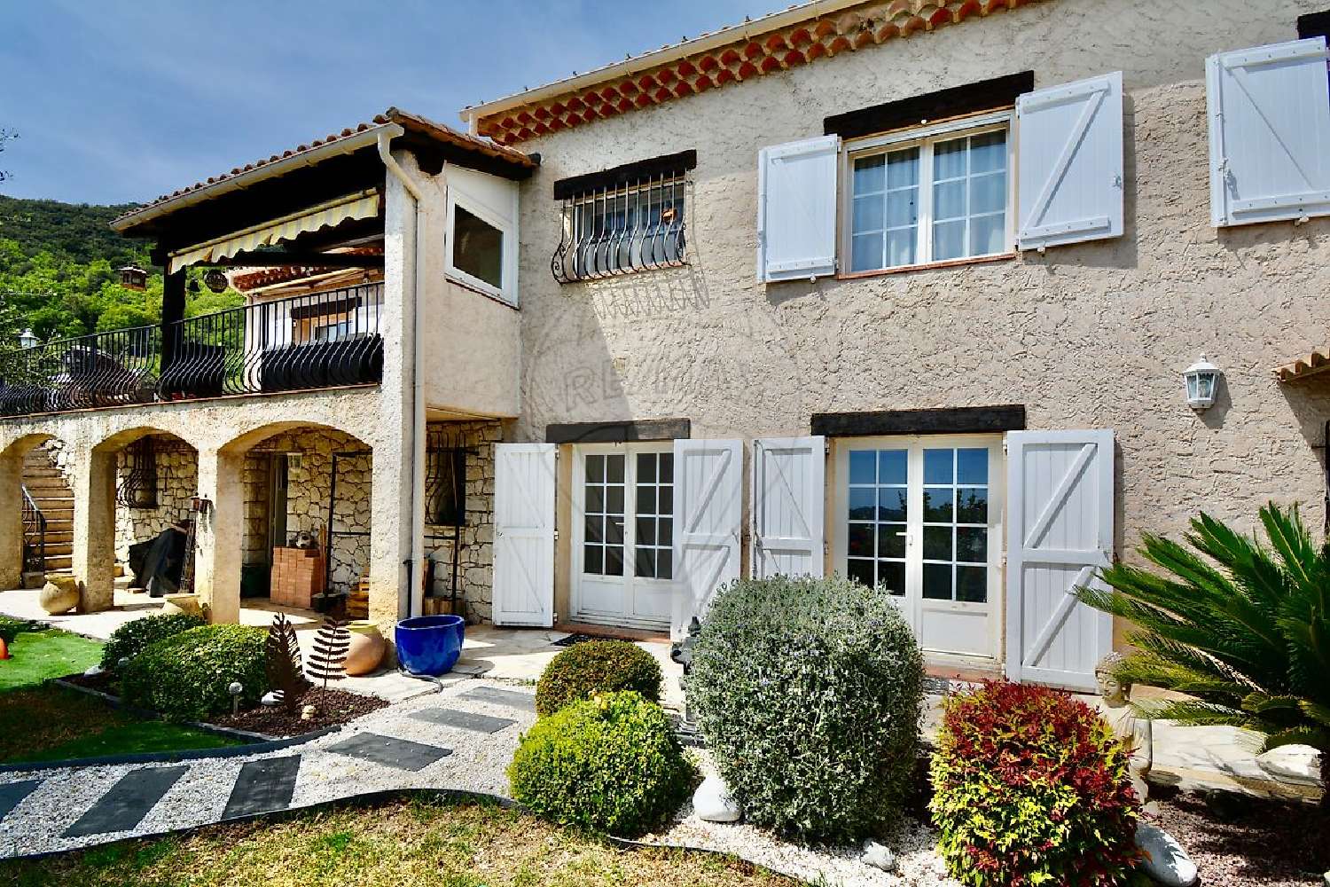  à vendre maison Gattières Alpes-Maritimes 8