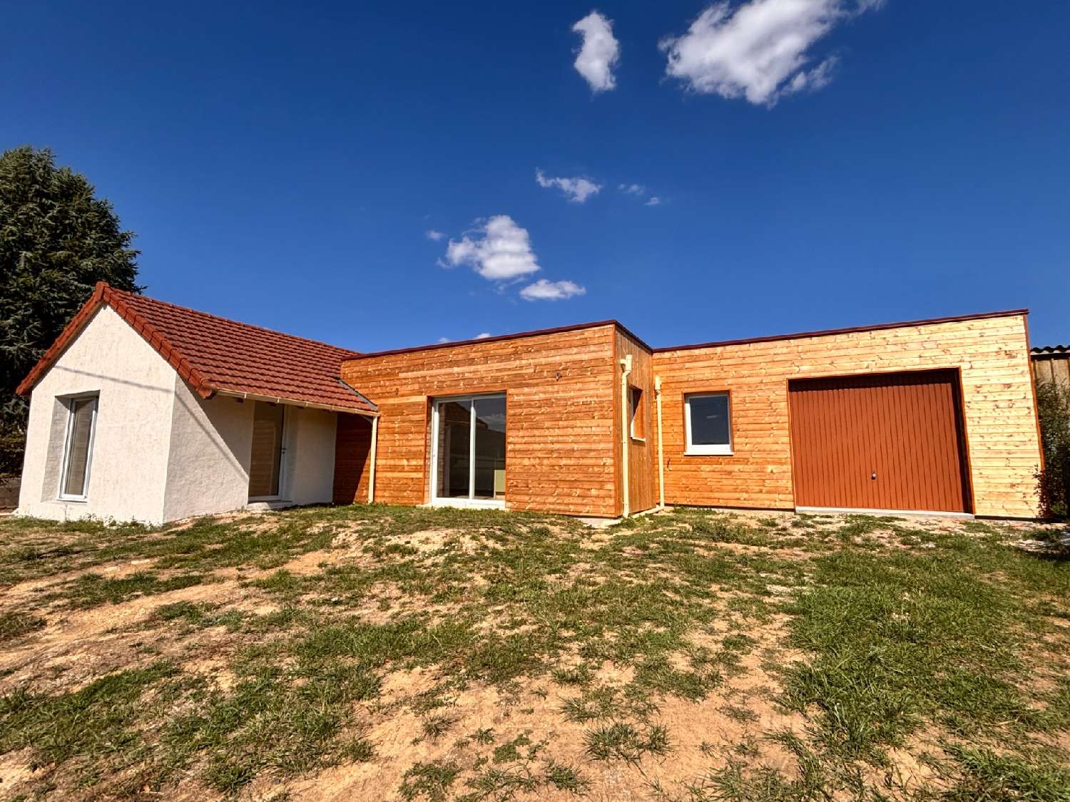 à vendre maison Genouilly Saône-et-Loire 1