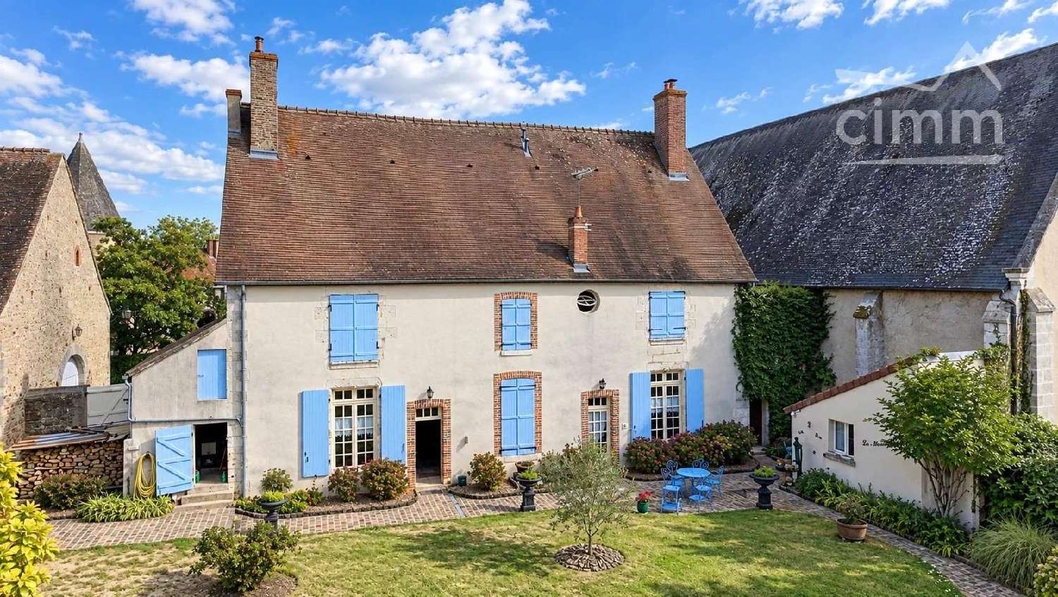  for sale house Gien Loiret 2