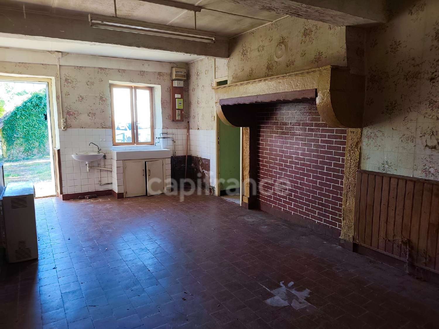 en venta casa Grandvaux Saône-et-Loire 8