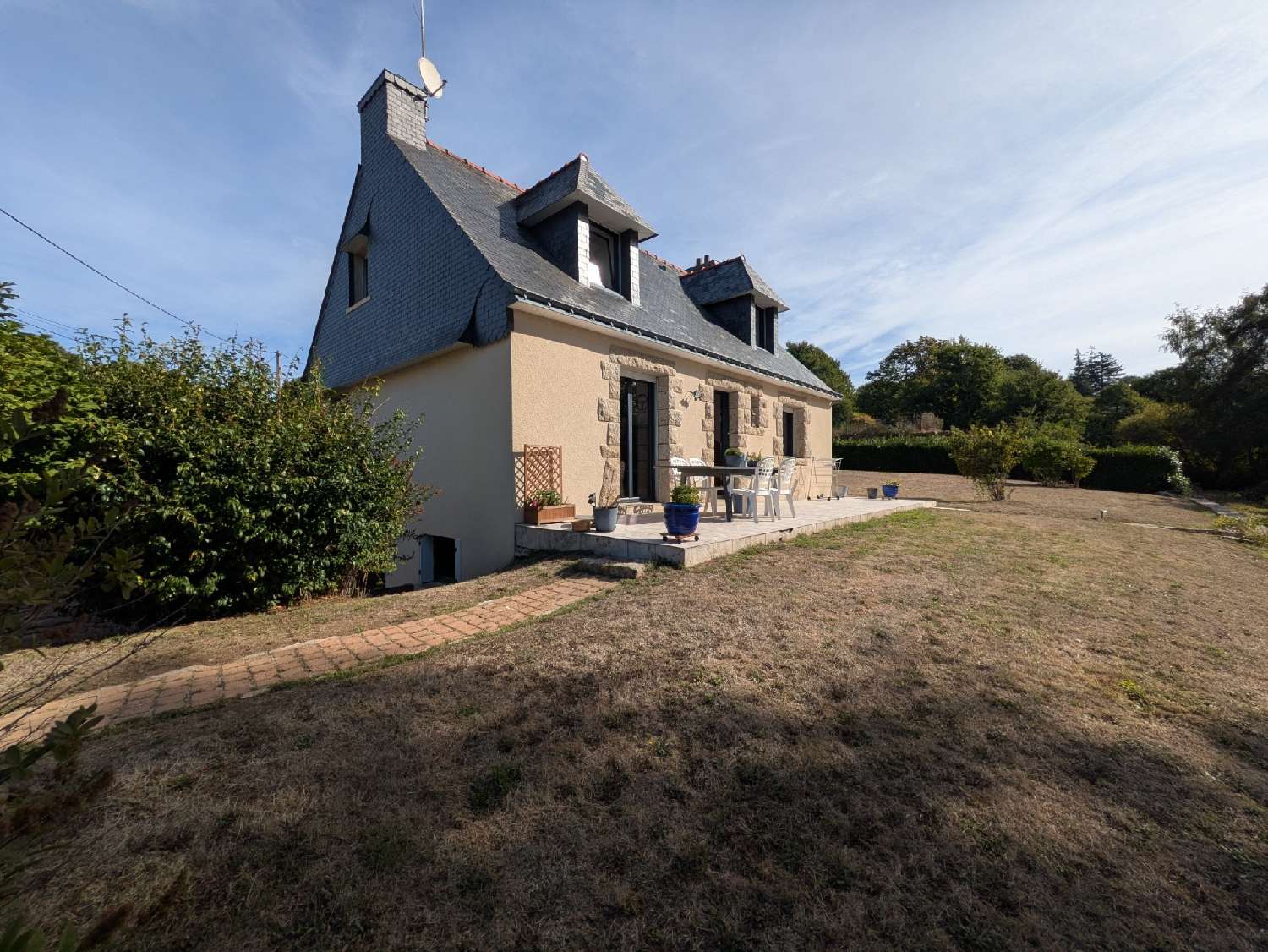 for sale house Guern Morbihan 1