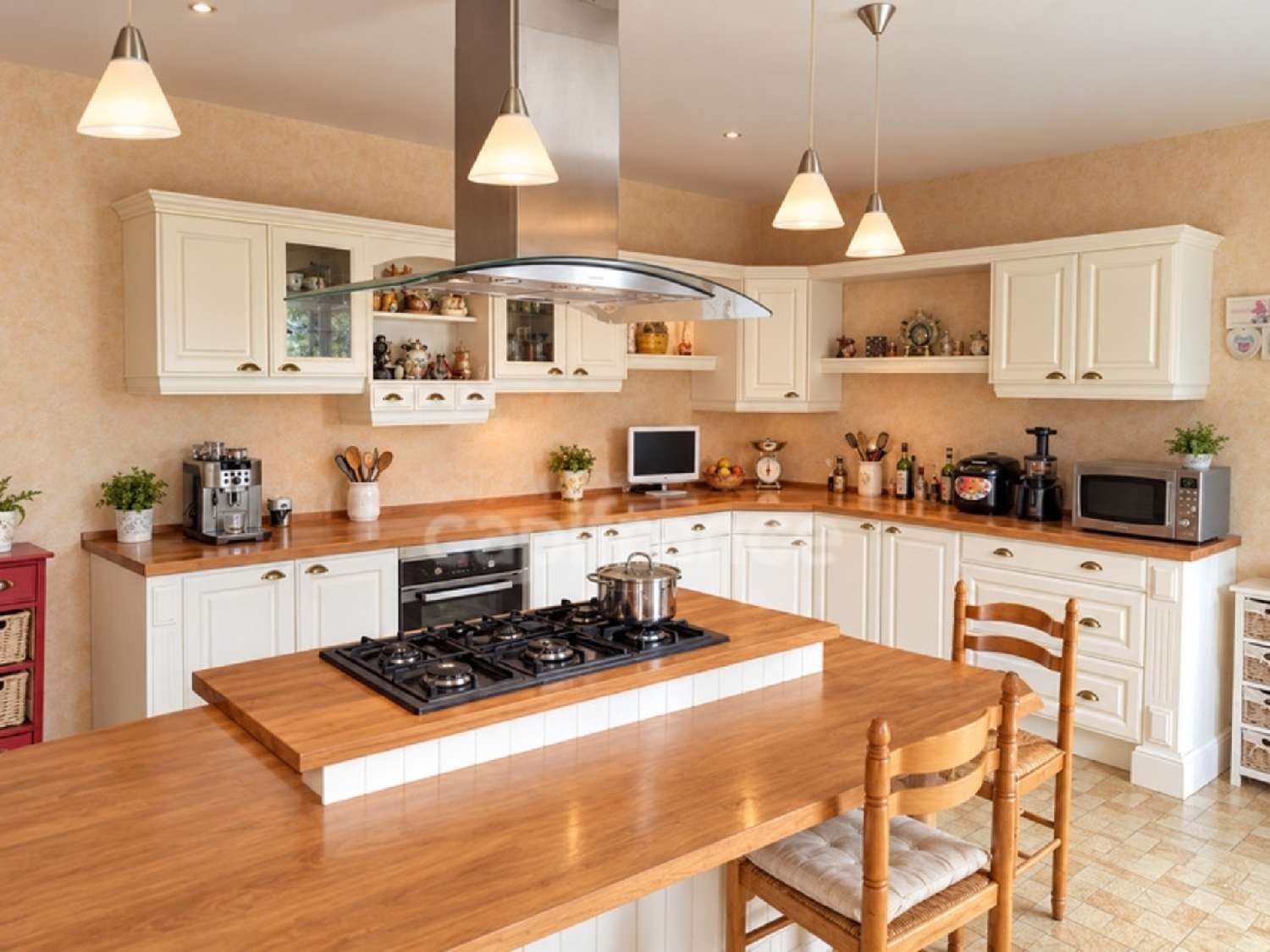  for sale house Hennezis Eure 7