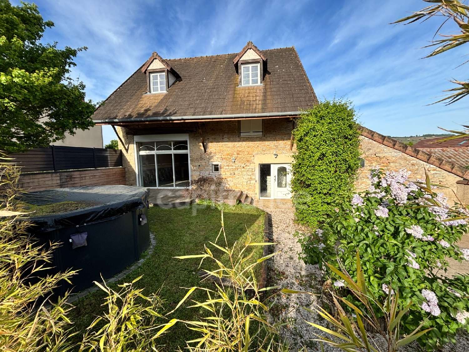 for sale house Jully-lès-Buxy Saône-et-Loire 1