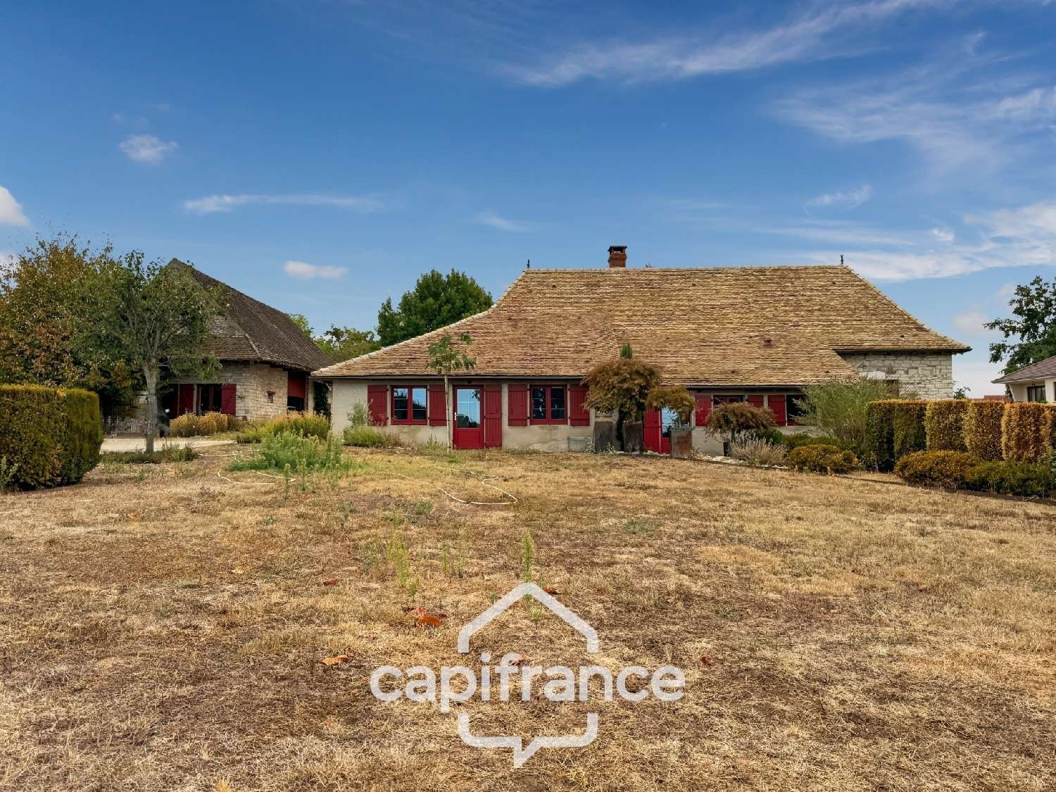for sale house La Charmée Saône-et-Loire 2