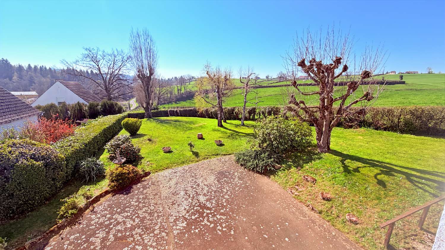 en venta casa La Clayette Saône-et-Loire 3