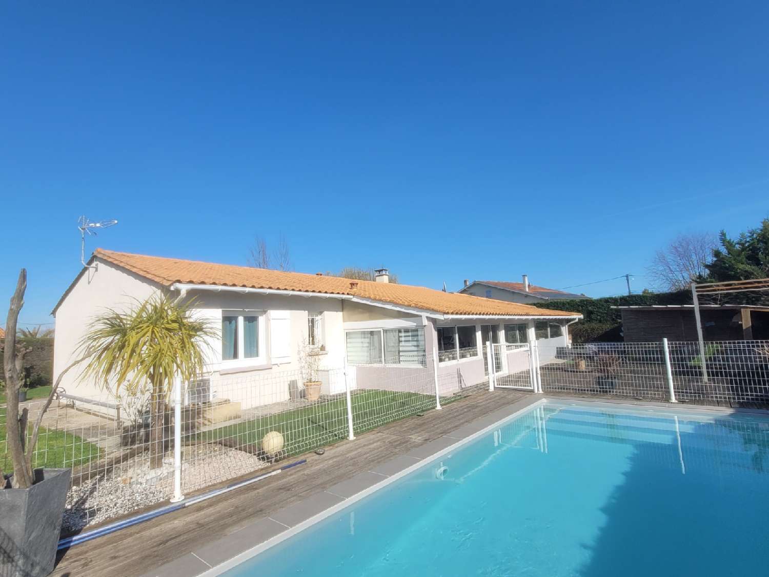 for sale house Lamarque Gironde 1