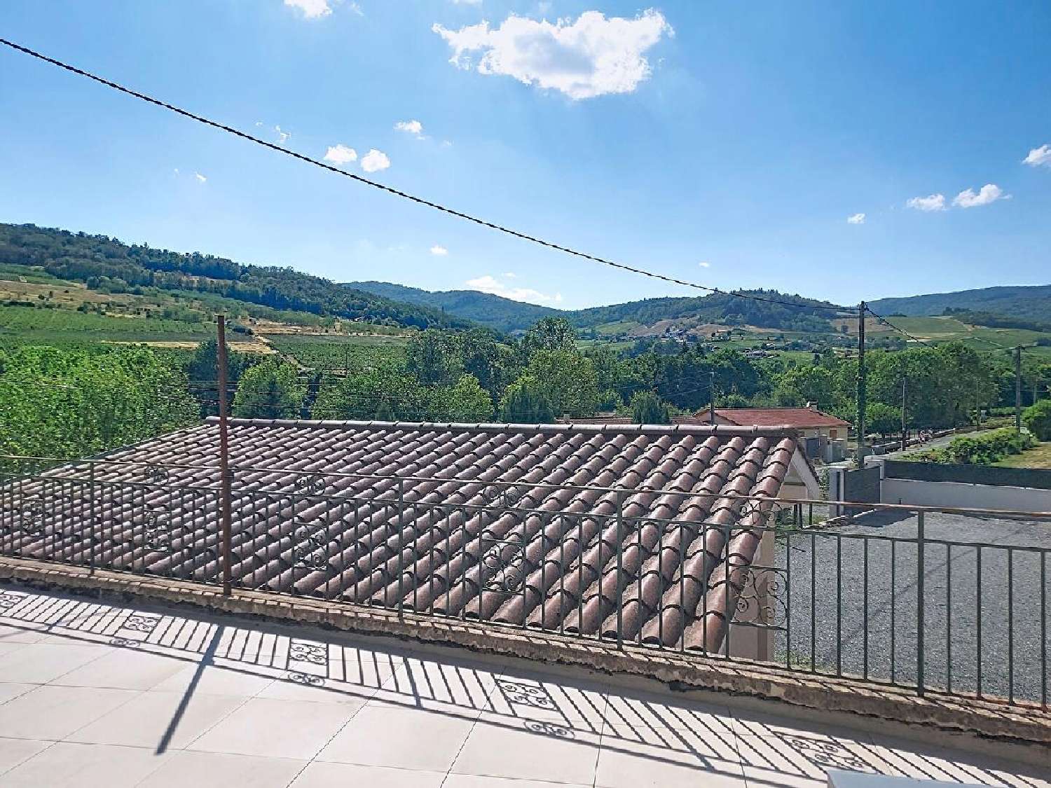 en venta casa Lantignié Rhône 3