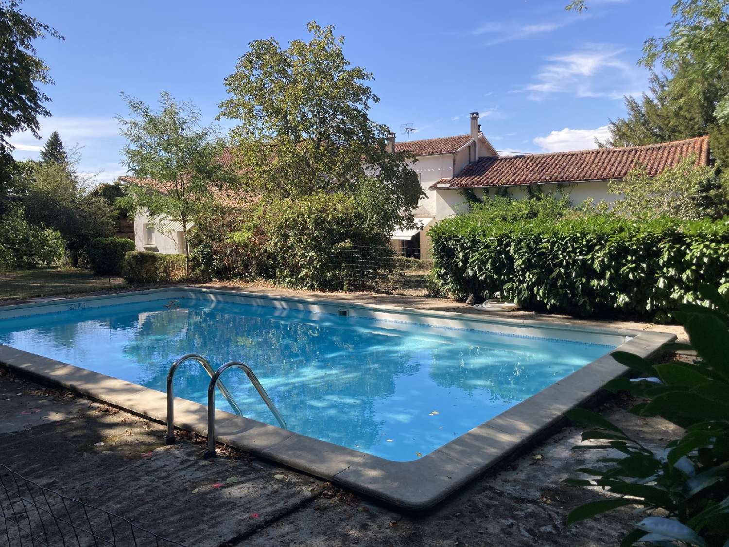 te koop huis Les Pins Charente 1