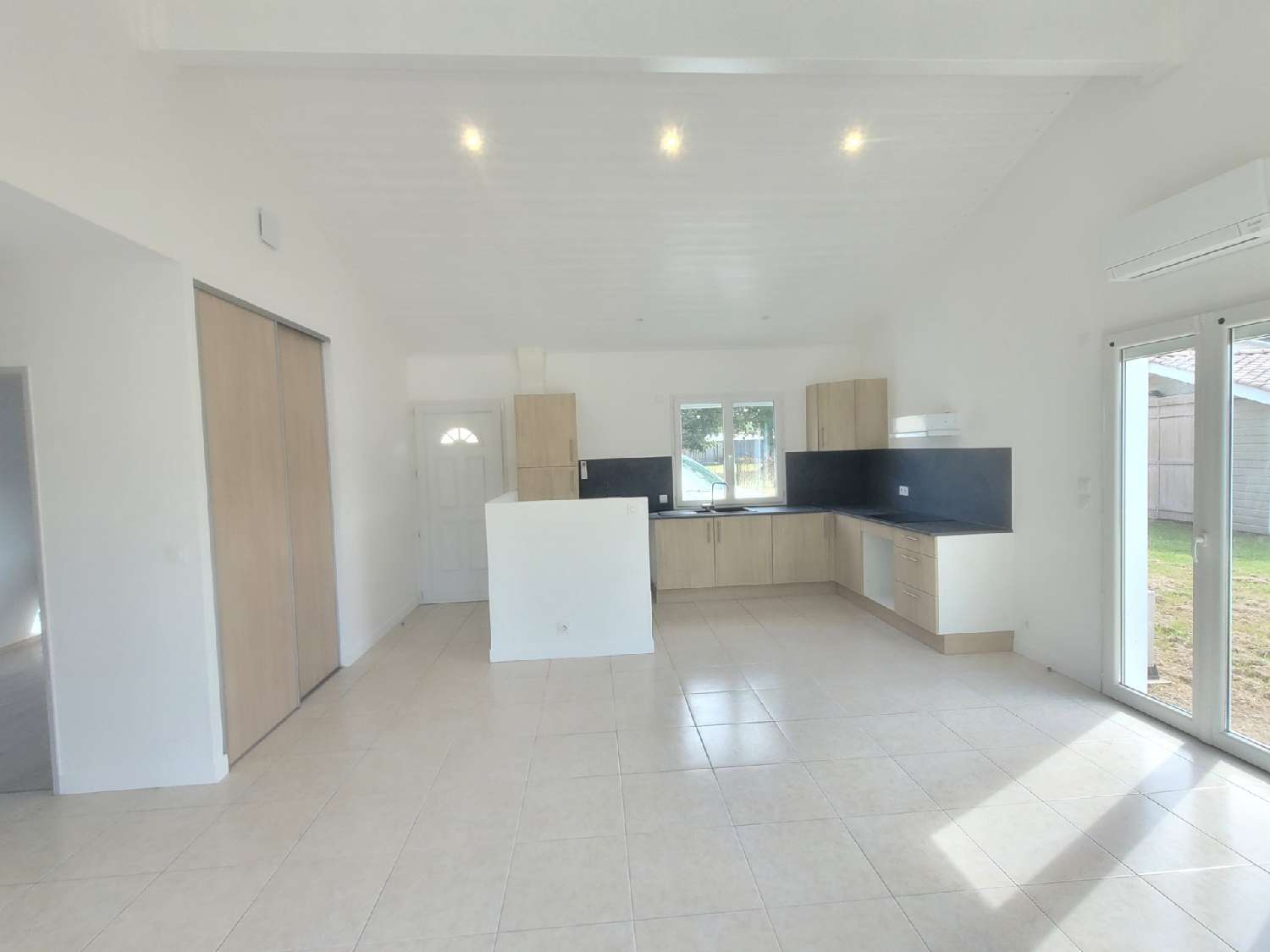 for sale house Lesparre-Médoc Gironde 5