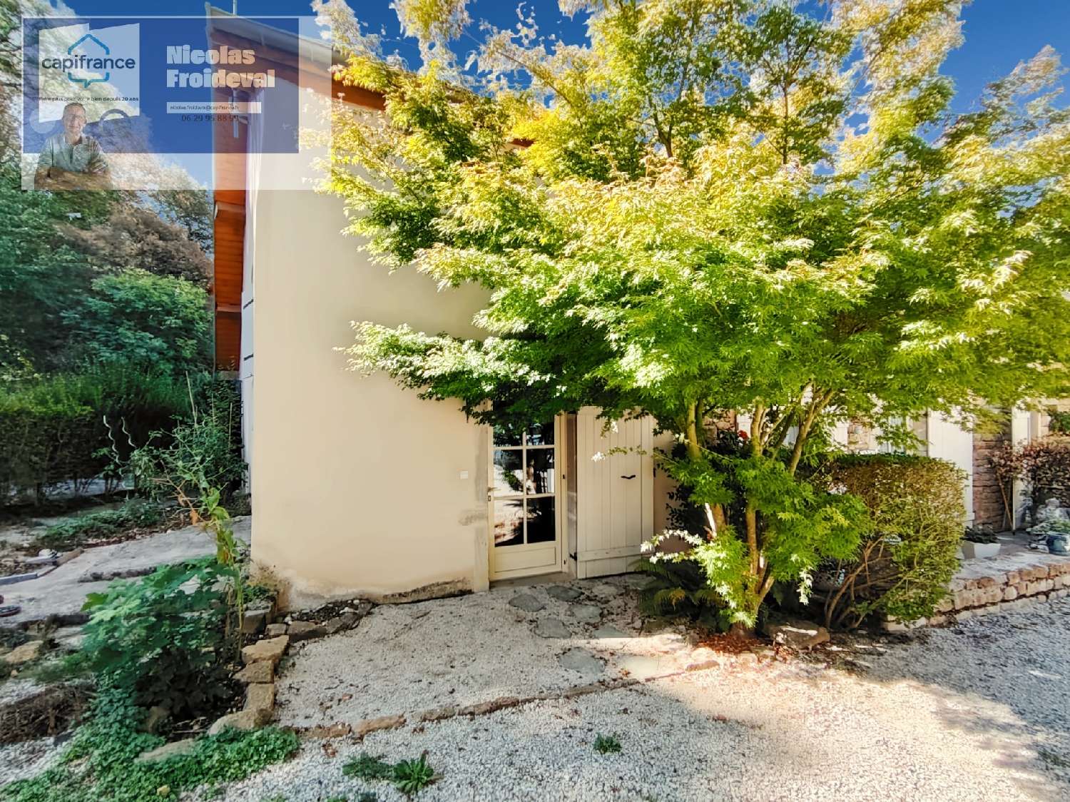 te koop huis Lons-le-Saunier Jura 2
