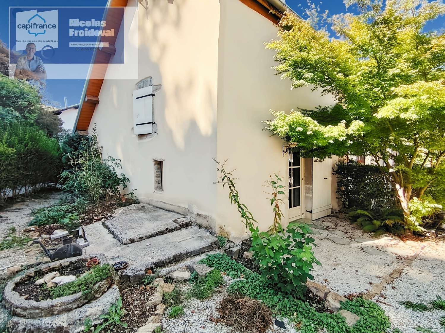 te koop huis Lons-le-Saunier Jura 3