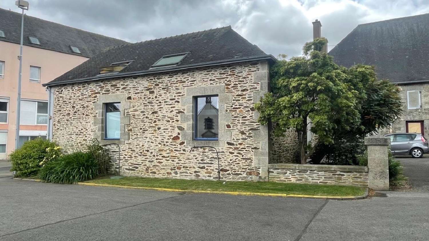 for sale house Loudéac Côtes-d'Armor 2