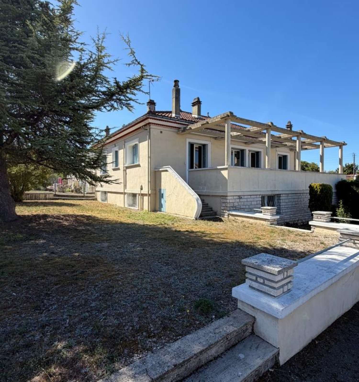 for sale house Magnac-sur-Touvre Charente 1