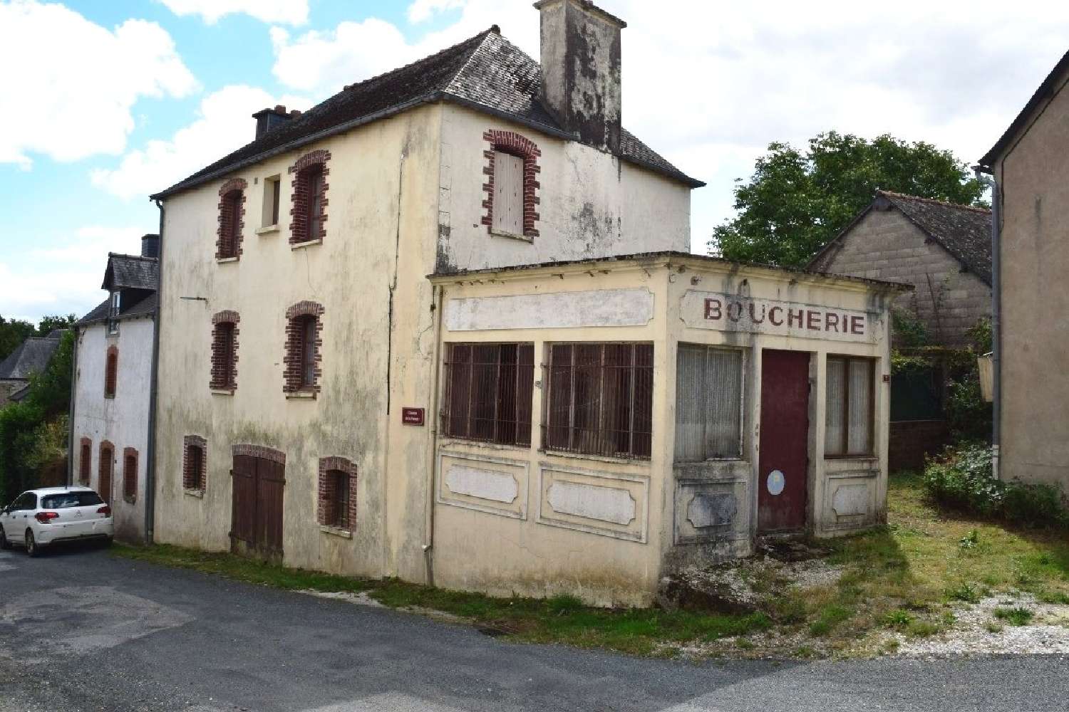 for sale house Merléac Côtes-d'Armor 1