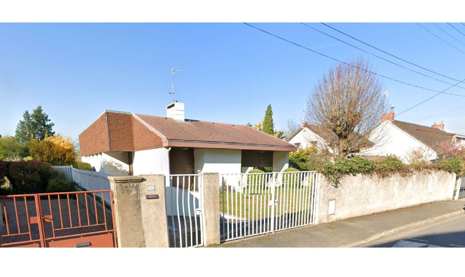 for sale house Montluçon Allier 1