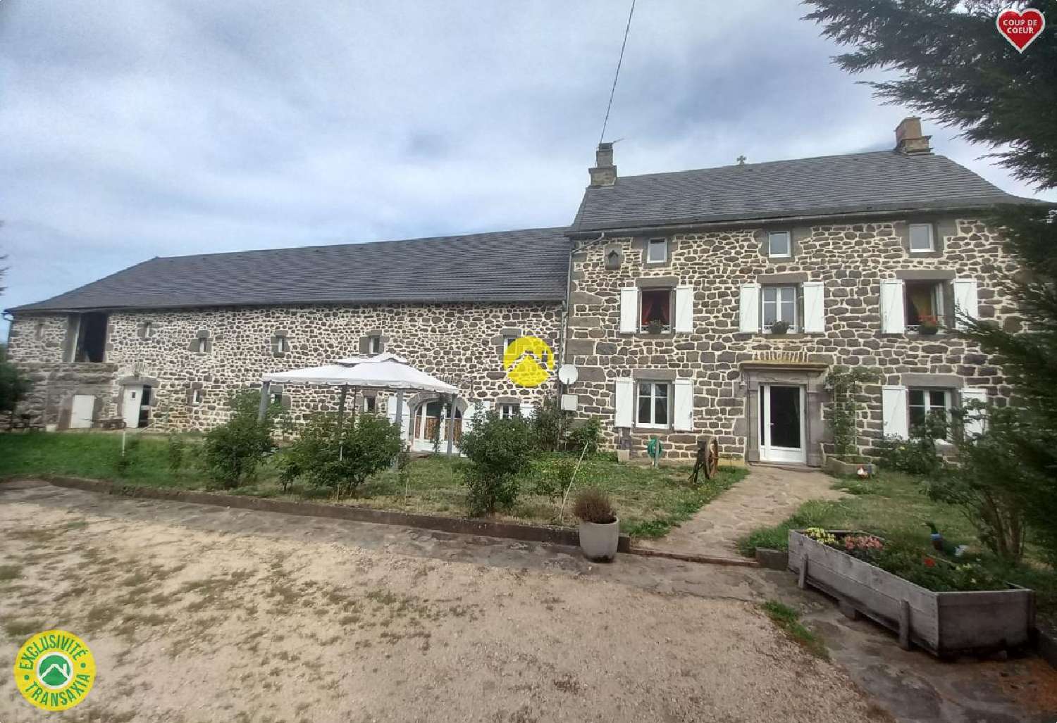 te koop huis Murat Cantal 1
