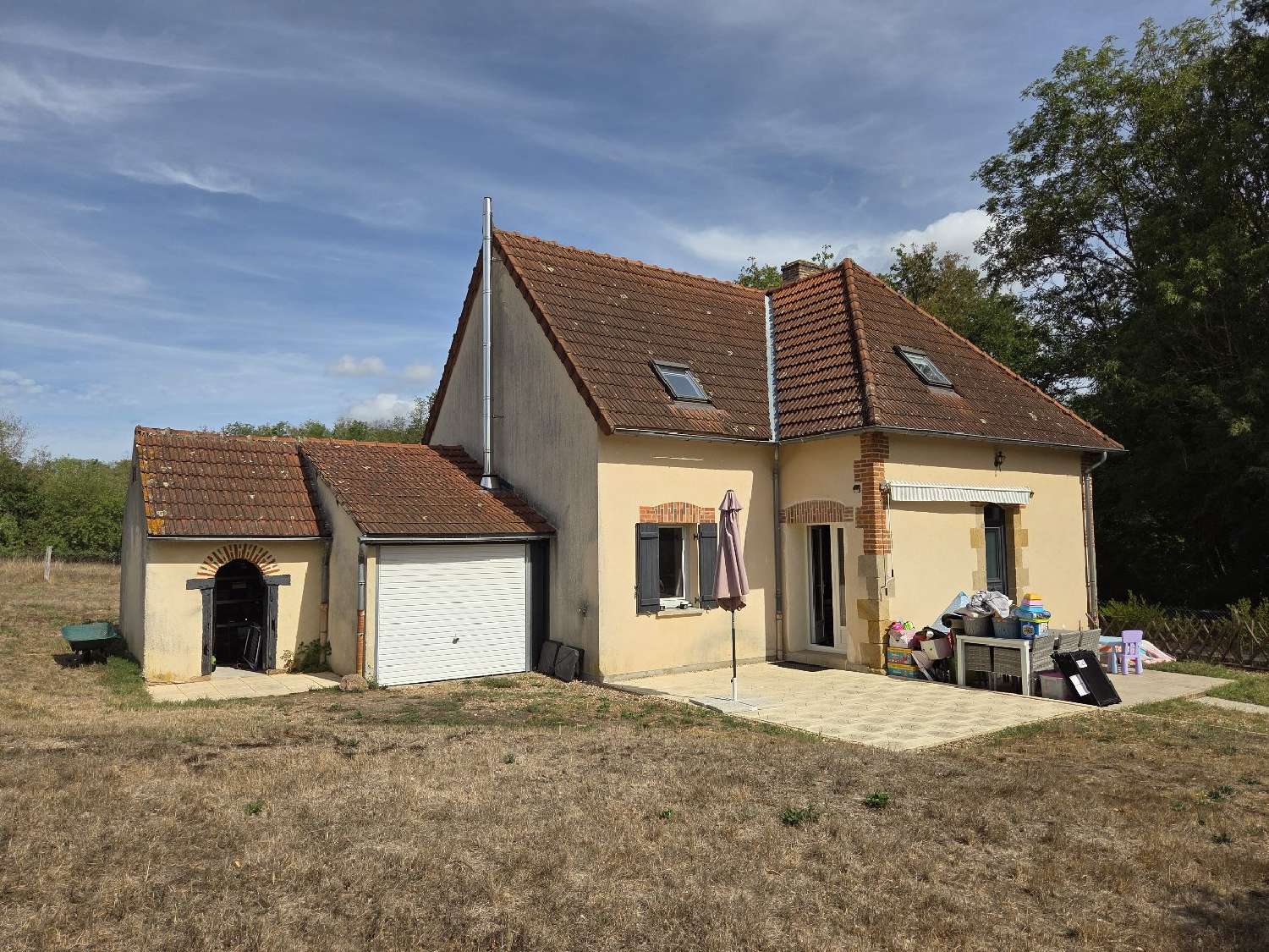 te koop huis Neuilly-le-Réal Allier 1
