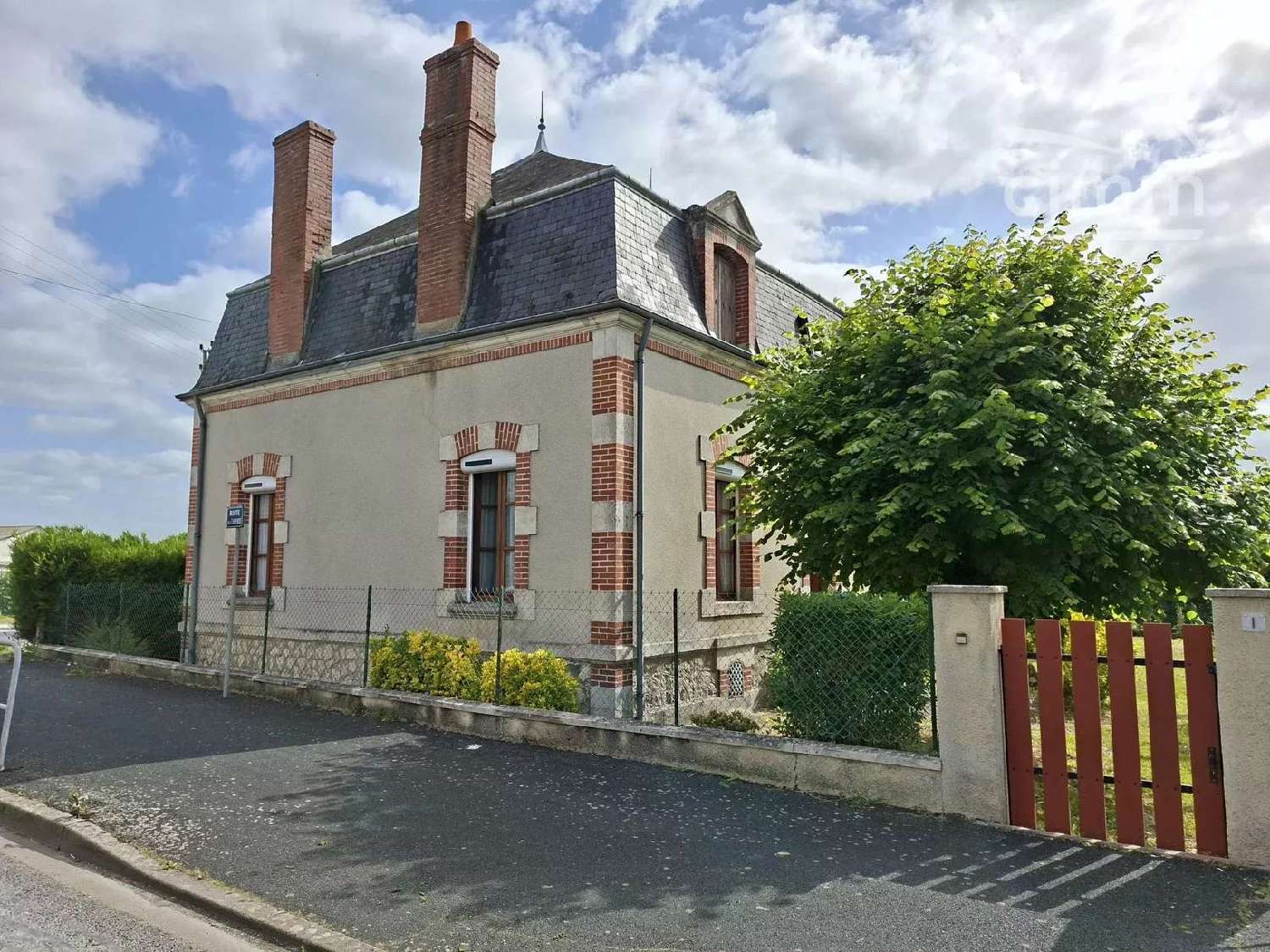 for sale house Neuvy-Pailloux Indre 1