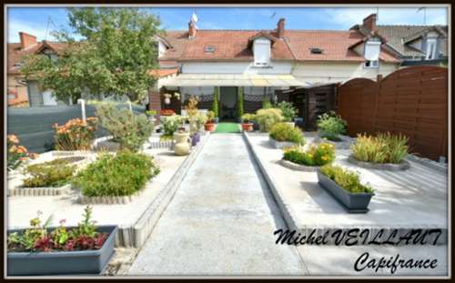 Noyant-d'Allier Allier house foto 7404256