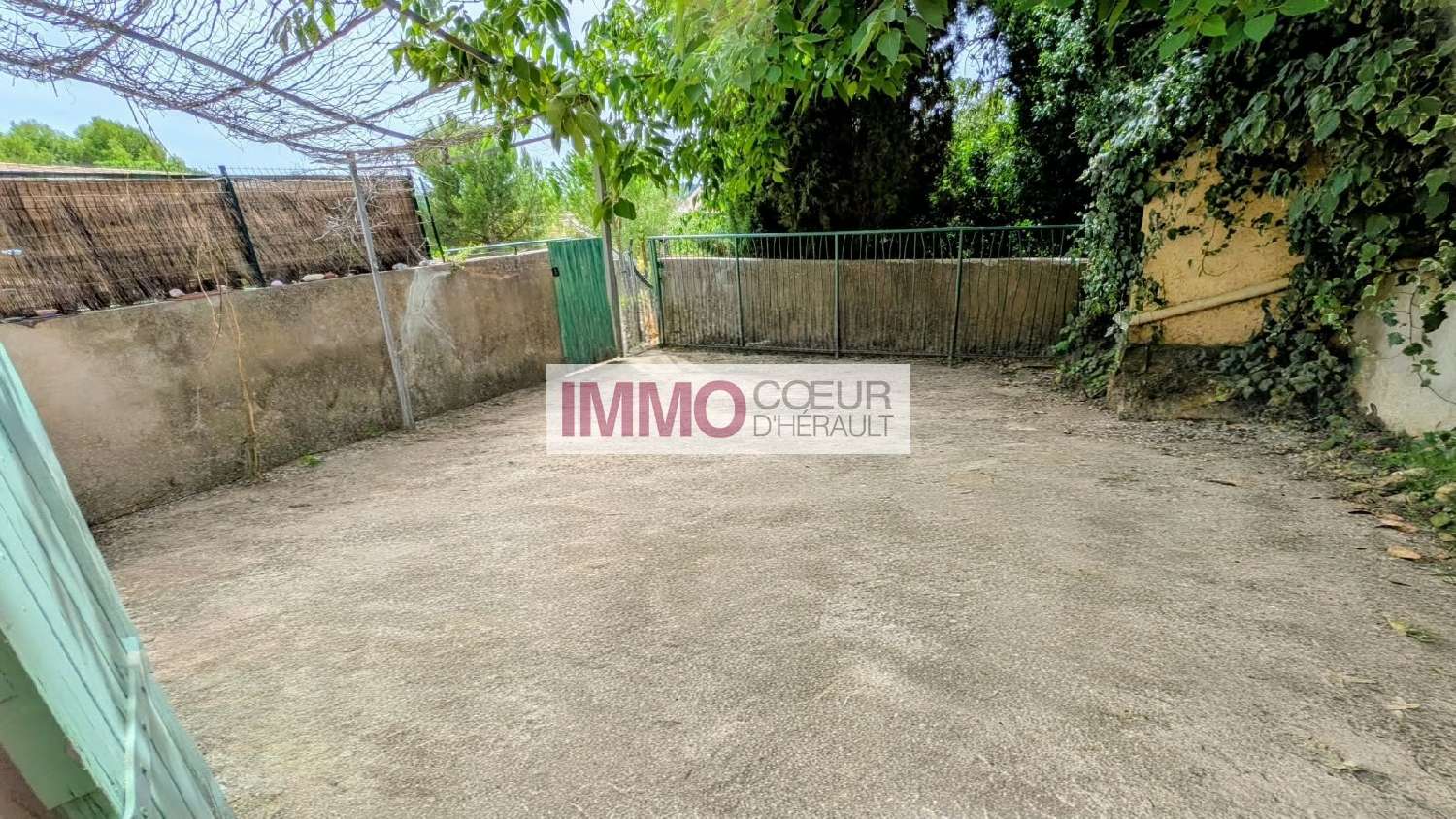 à vendre maison Plaissan Hérault 2