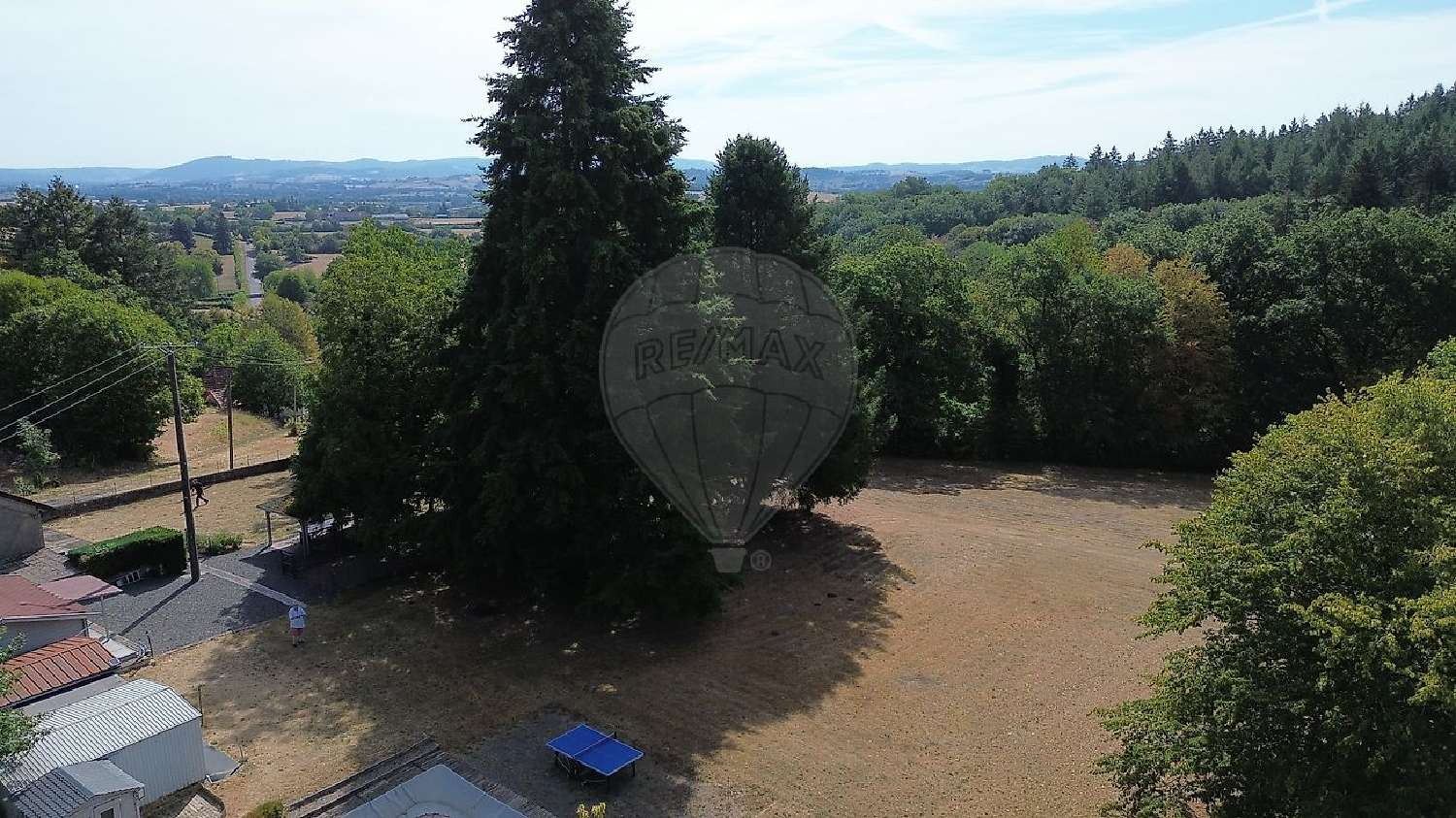 à vendre maison Poil Nièvre 2