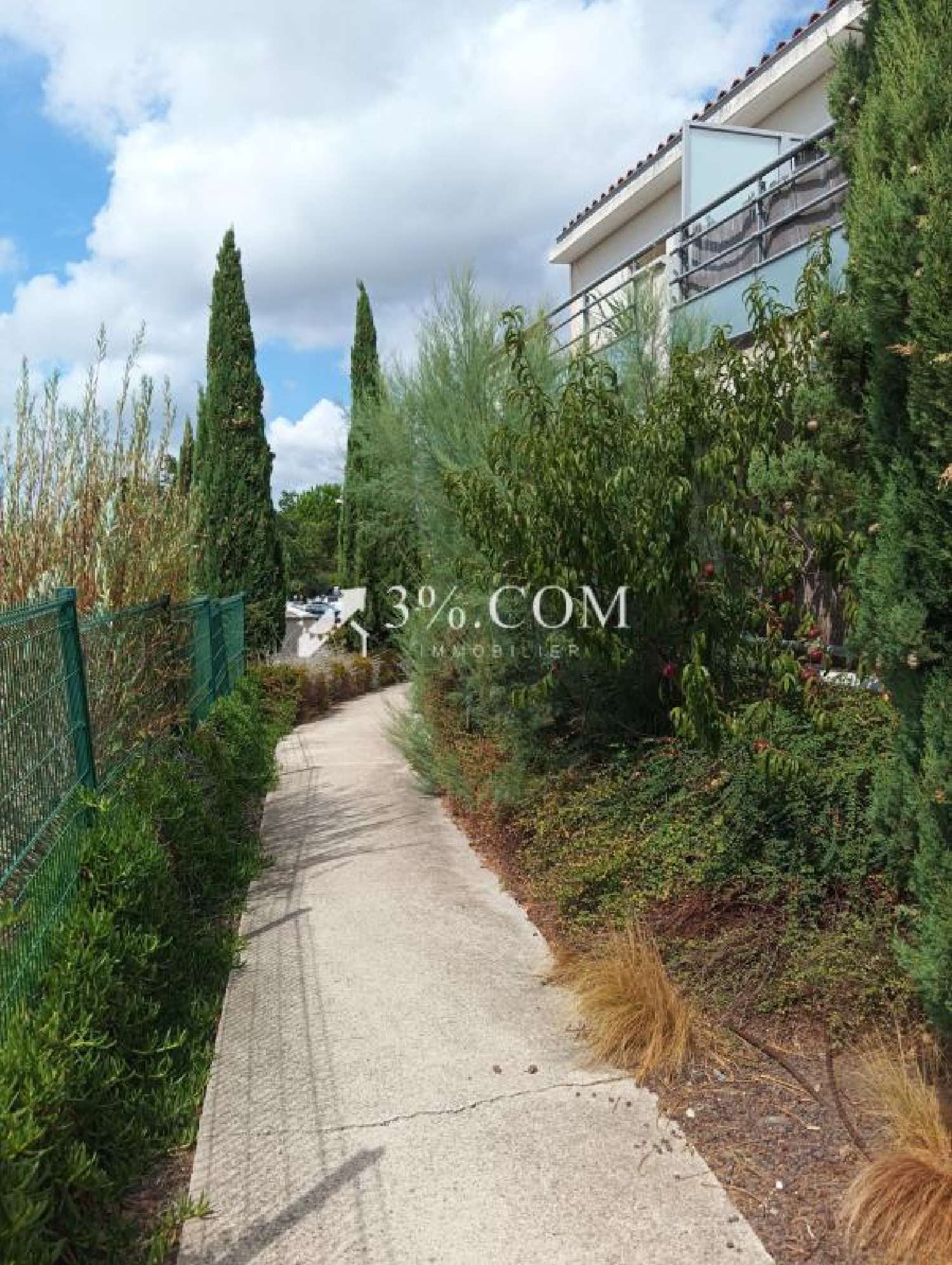 en venta casa Poussan Hérault 3
