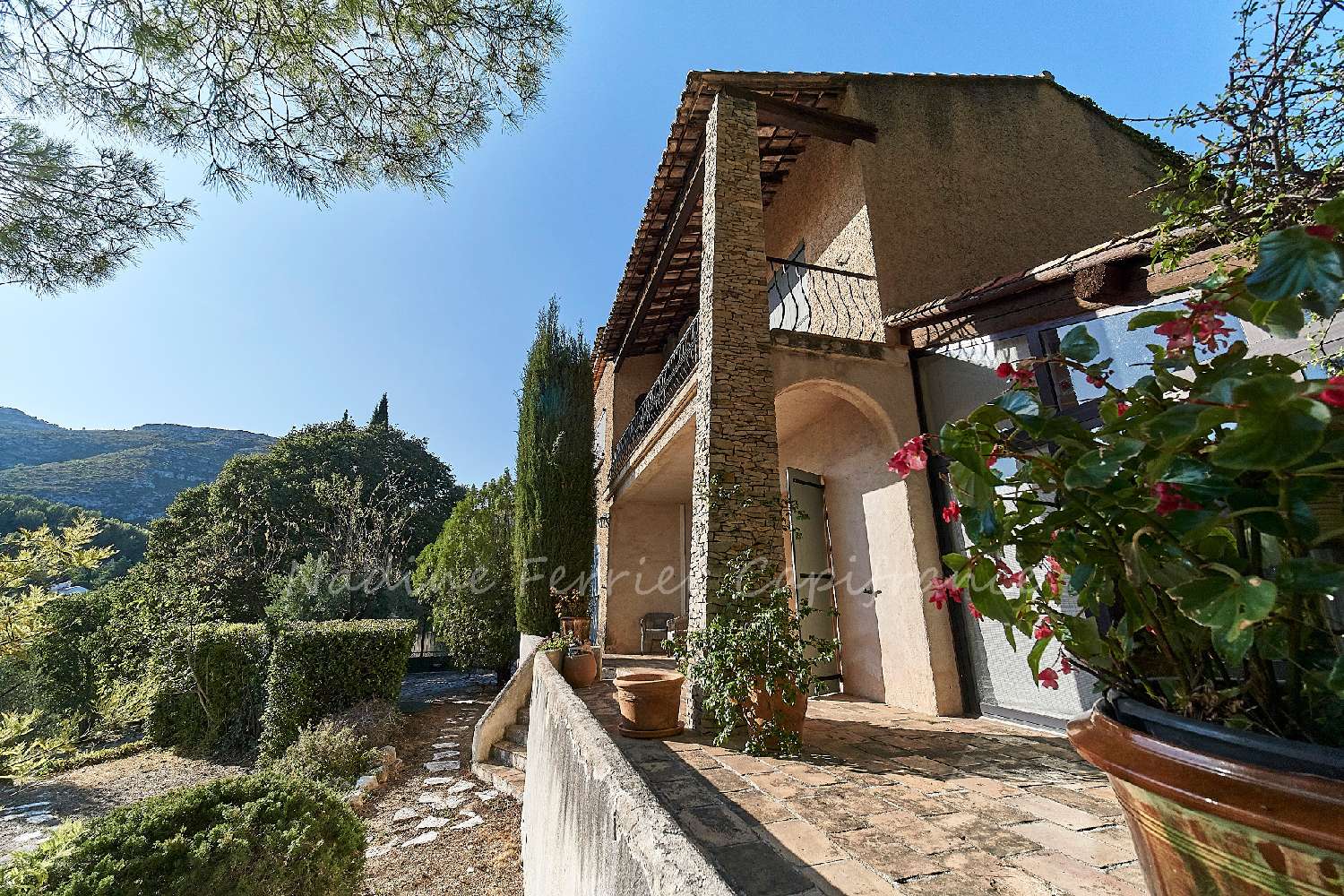 en venta casa Roquevaire Bocas del Ródano 2