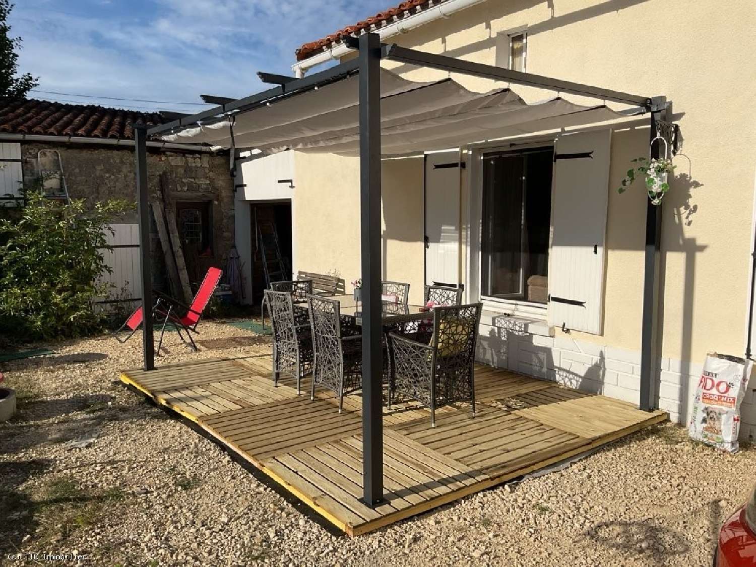 for sale house Ruffec Charente 4