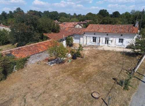 Ruffec Charente Haus Bild 7402063
