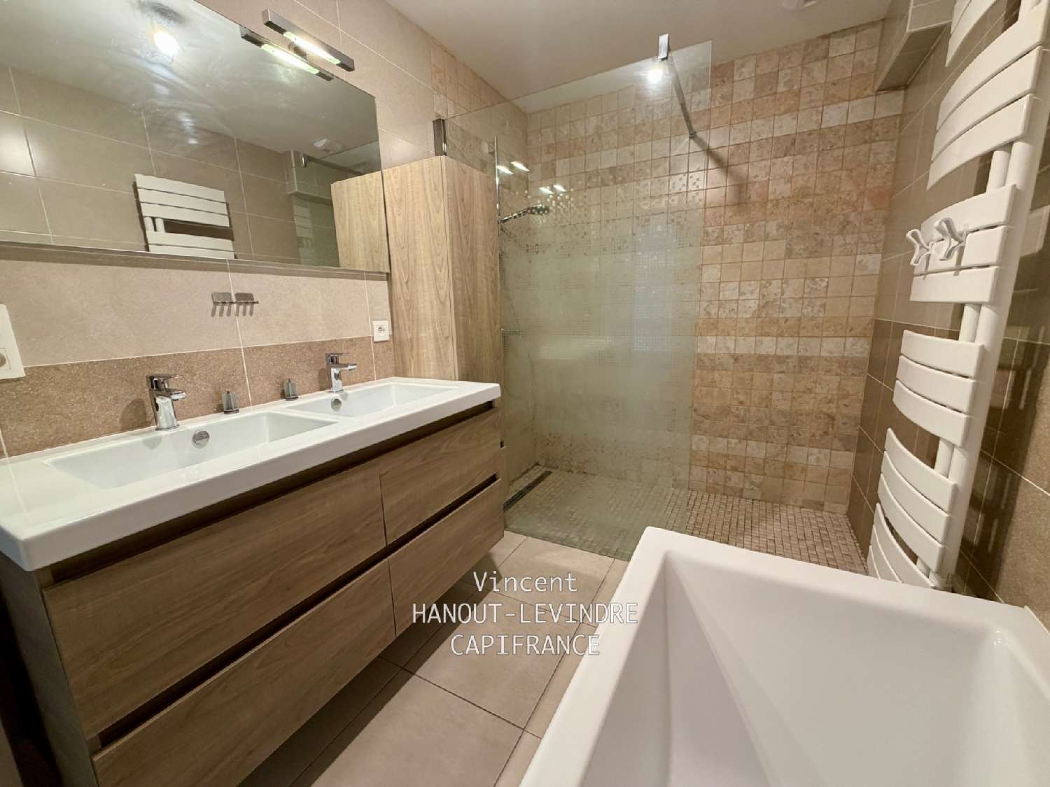 for sale house Saint-Barthélemy-d'Anjou Maine-et-Loire 3