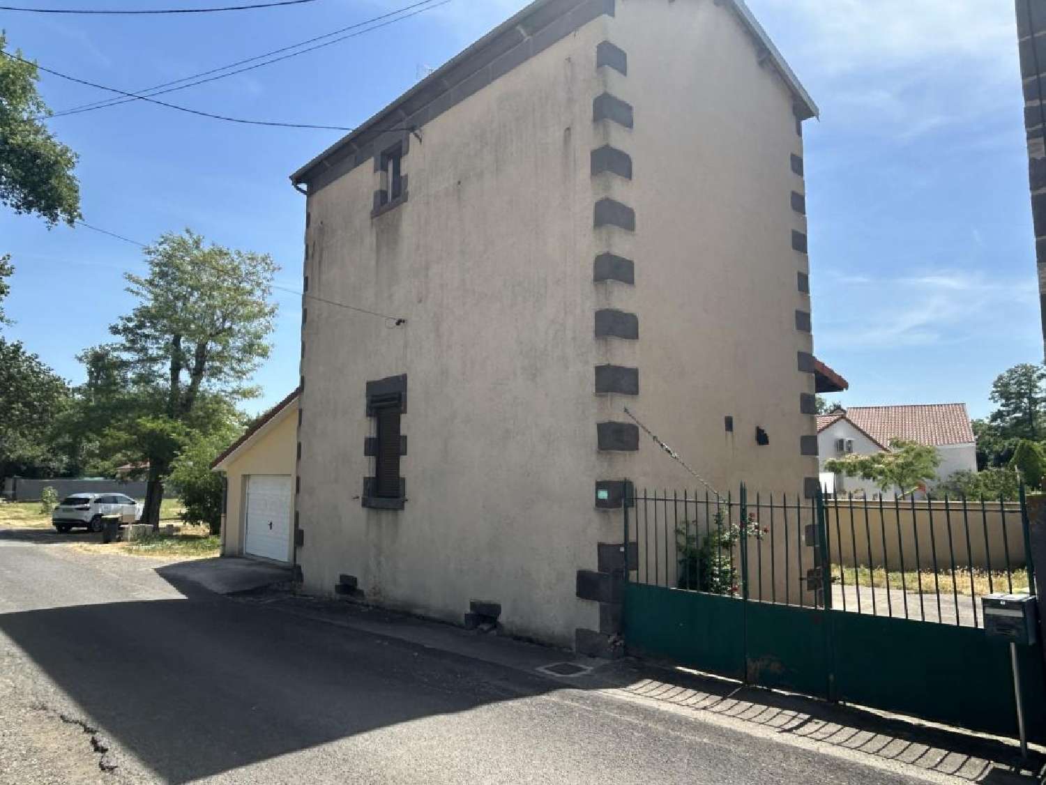  for sale house Saint-Beauzire Puy-de-Dôme 4