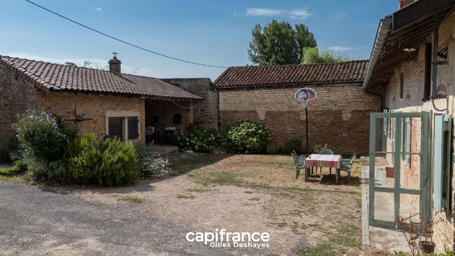 en venta casa Saint-Bénigne Ain 2