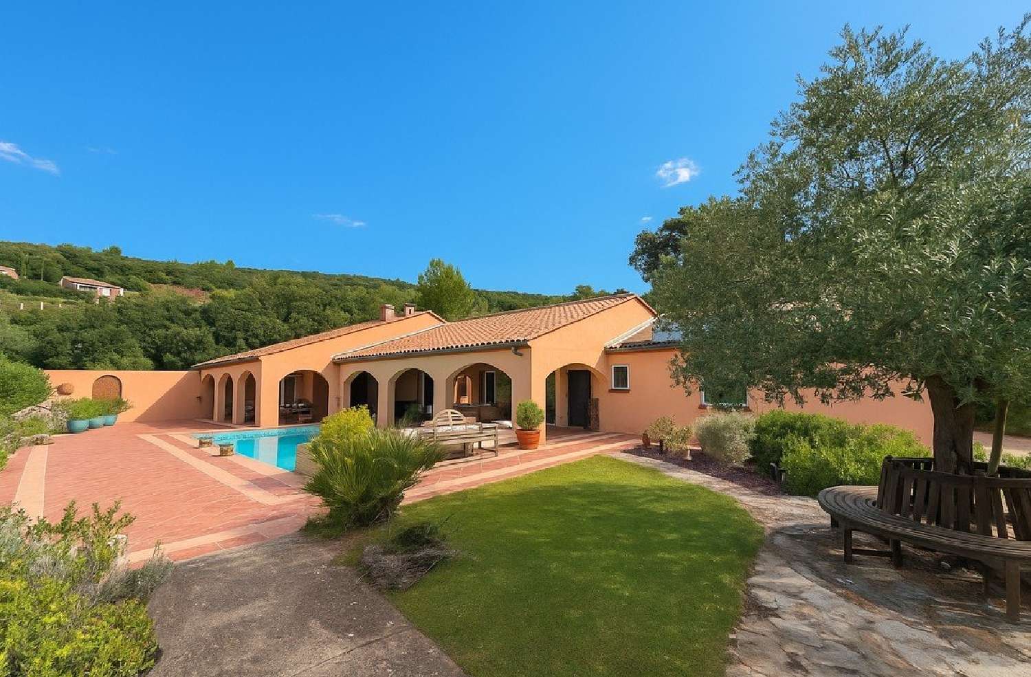 te koop huis Saint-Chinian Hérault 2