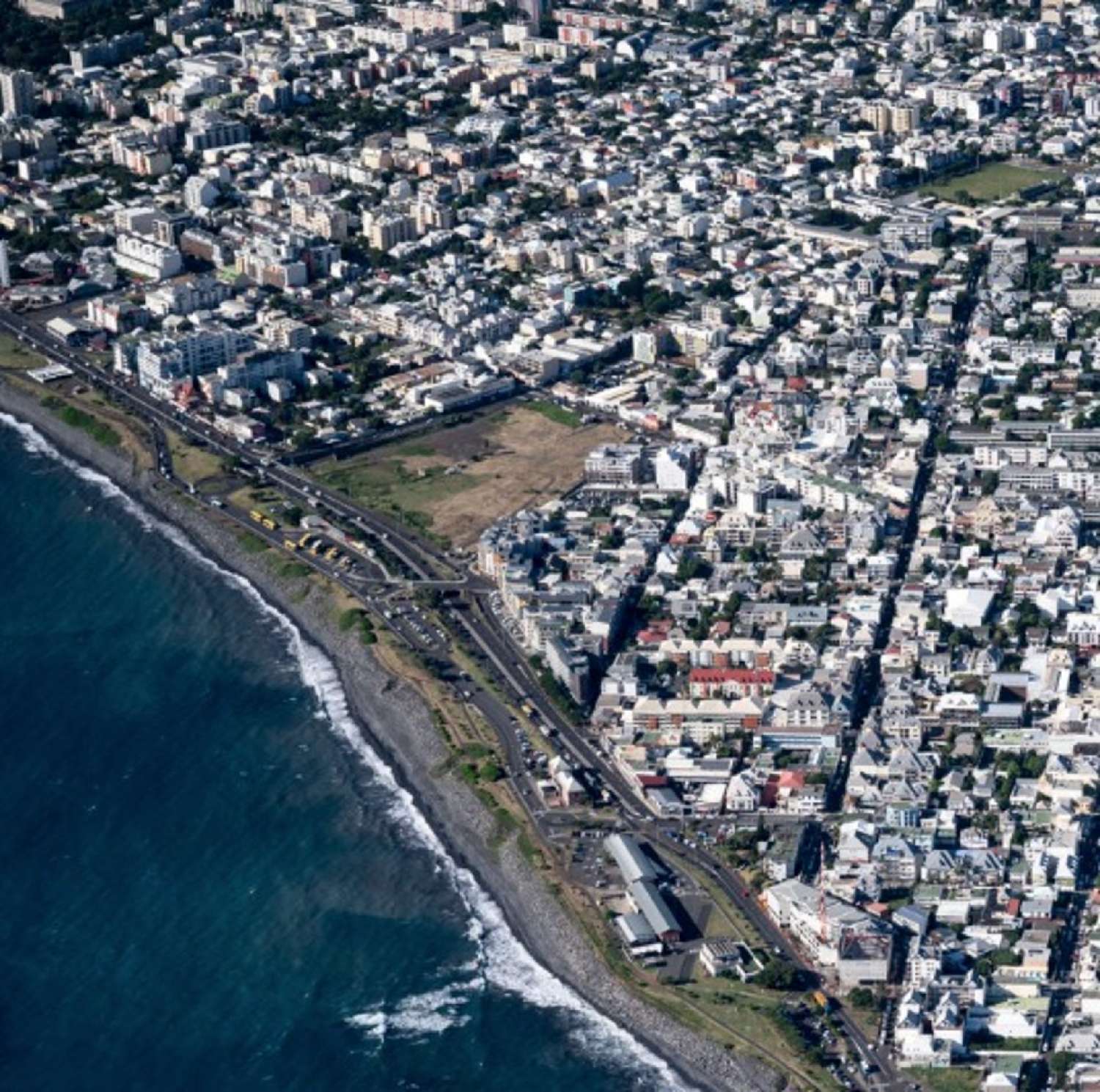 en venta casa Saint-Denis La Réunion 2
