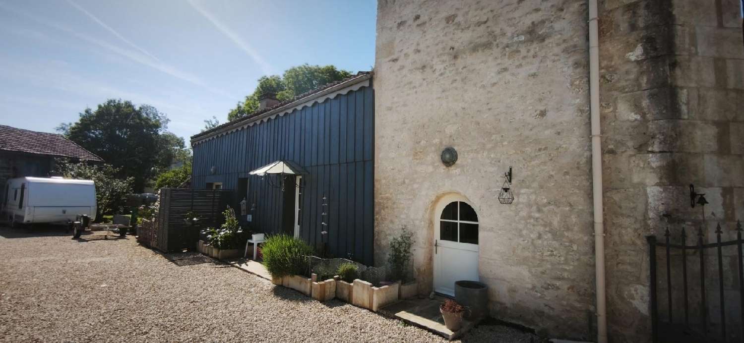 à vendre maison Saint-Gelais Deux-Sèvres 2