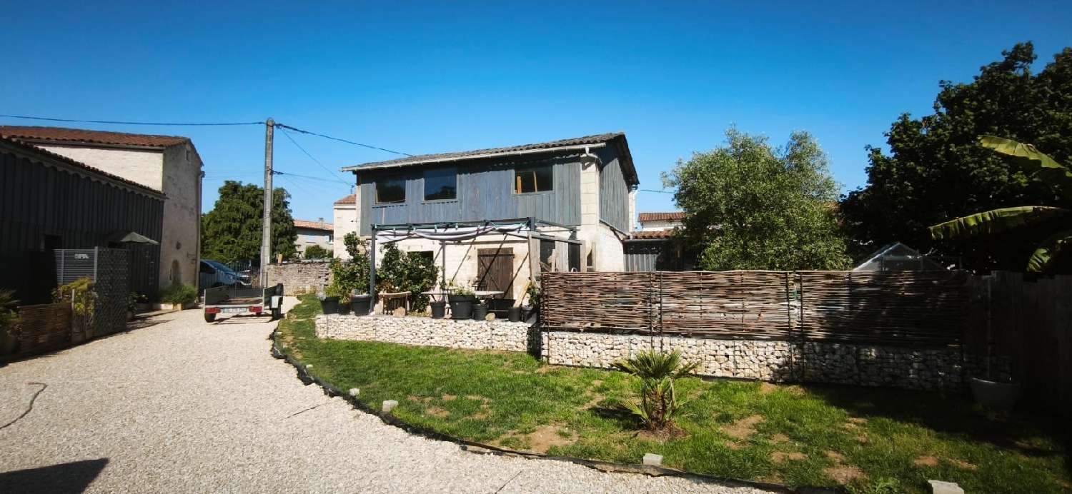 à vendre maison Saint-Gelais Deux-Sèvres 5
