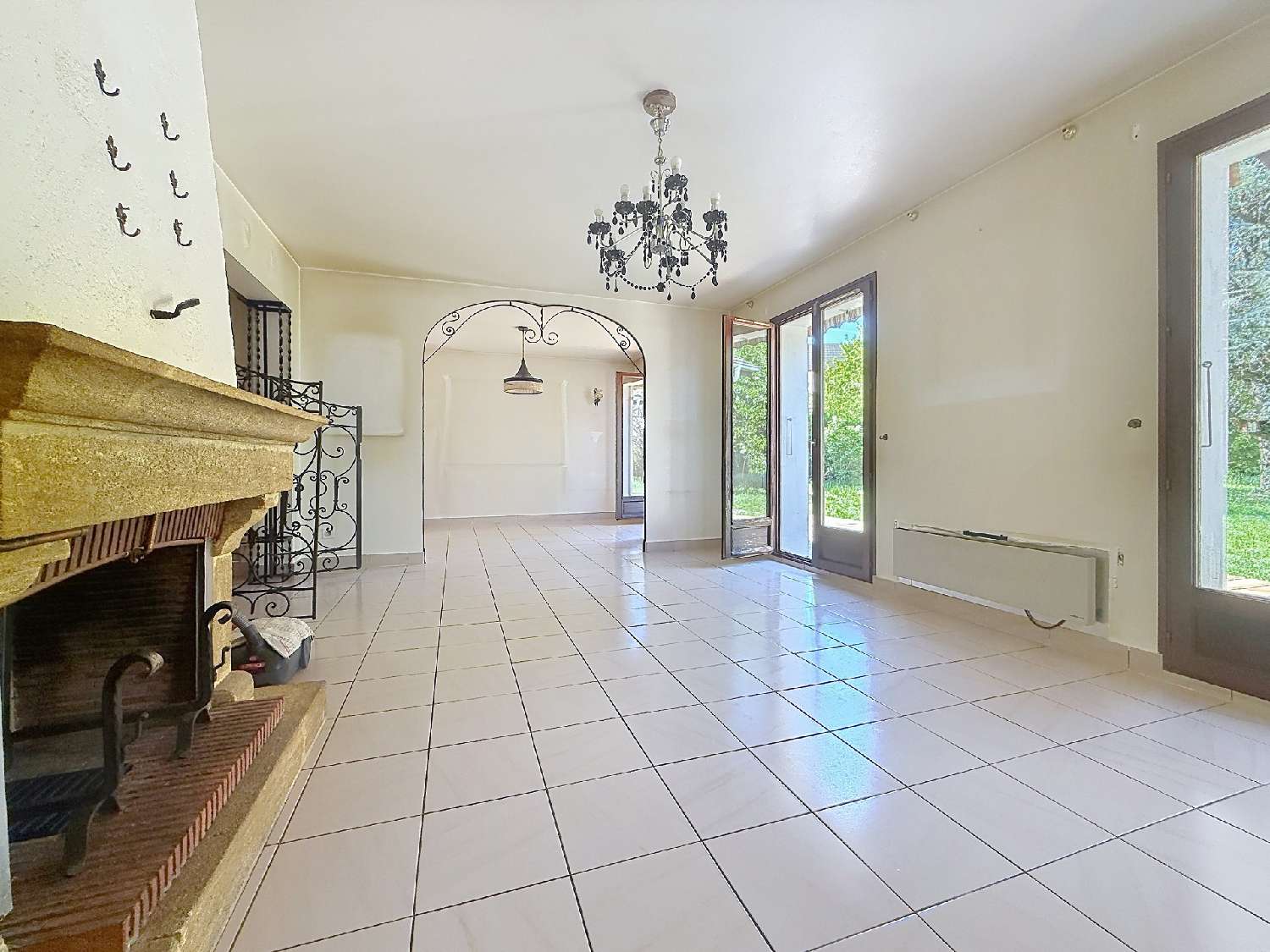 for sale house Saint-Genis-Pouilly Ain 2