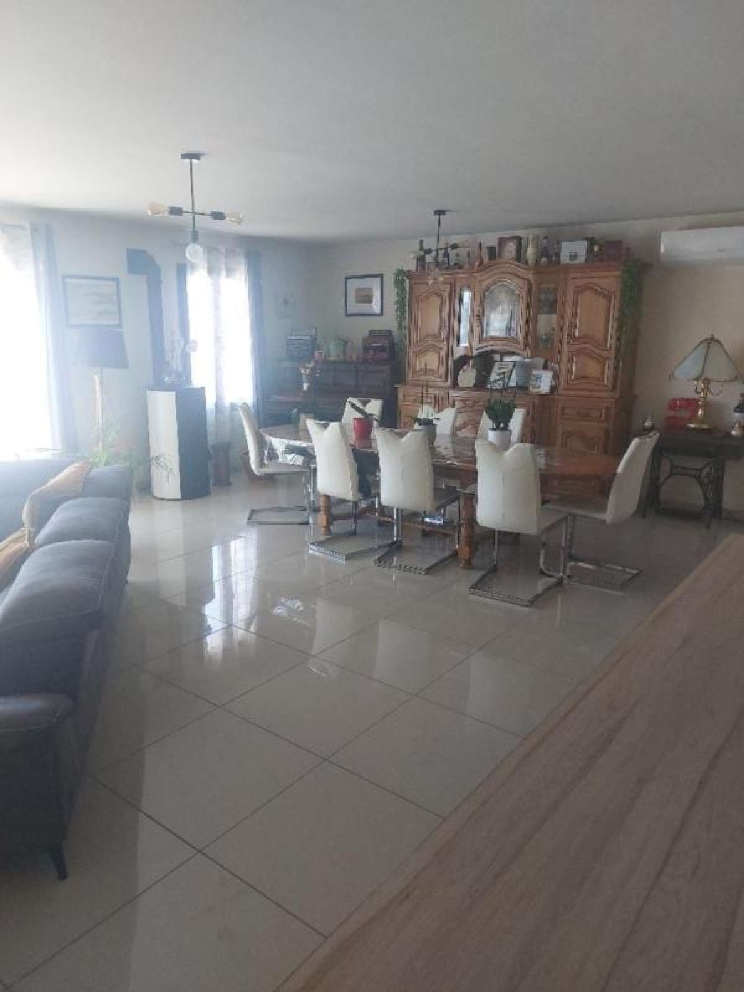 for sale house Saint-Genis-d'Hiersac Charente 4