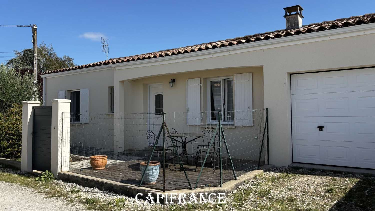 à vendre maison Saint-Georges-des-Côteaux Charente-Maritime 3