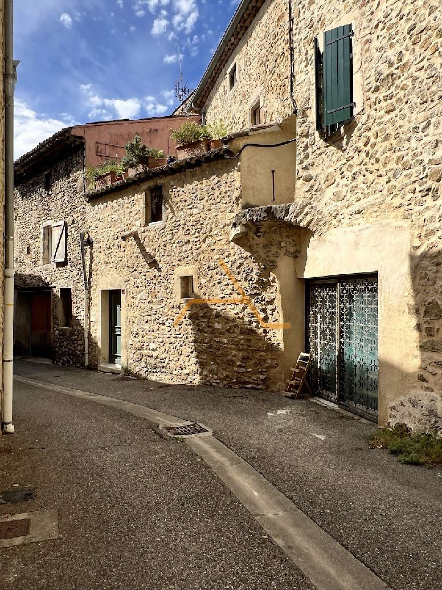  te koop huis Saint-Gervais-sur-Roubion Drôme 1