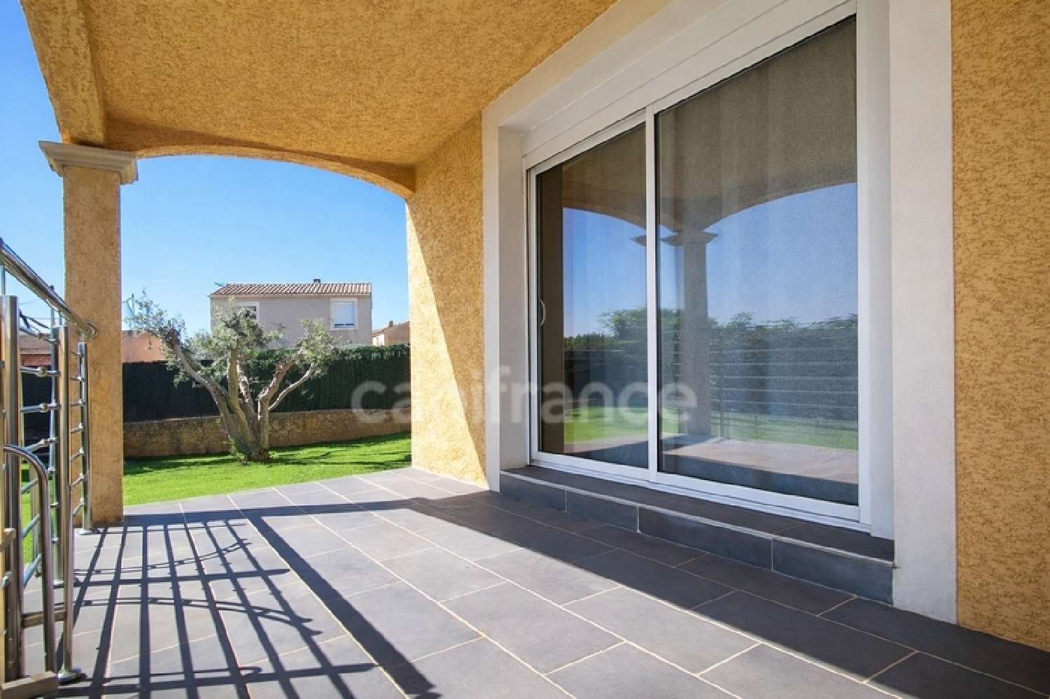 for sale house Saint-Gilles Gard 4