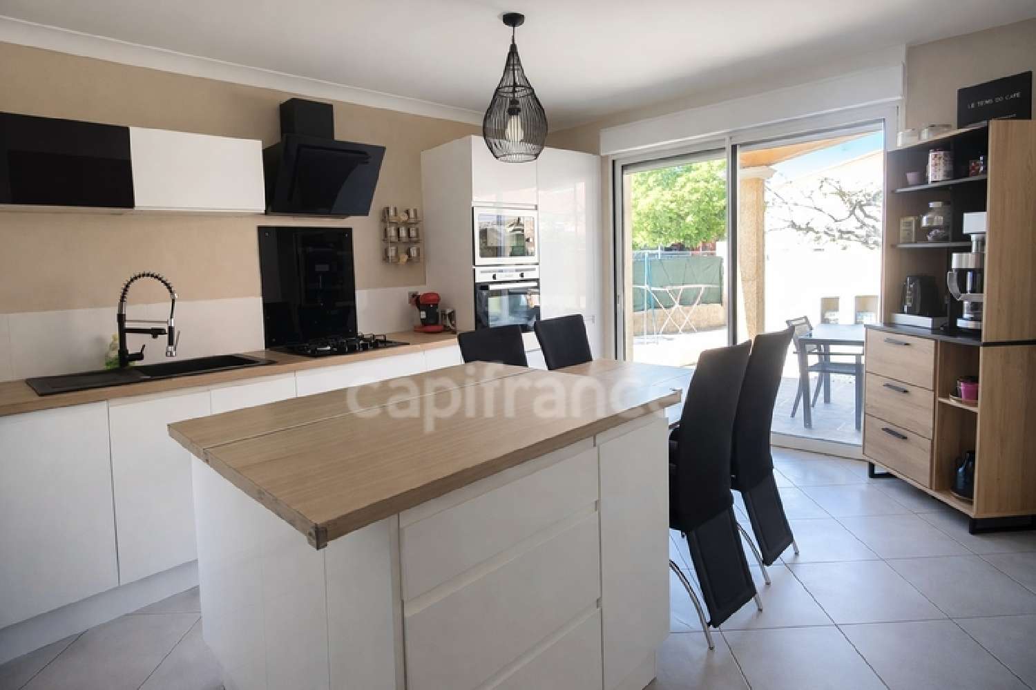 for sale house Saint-Gilles Gard 5