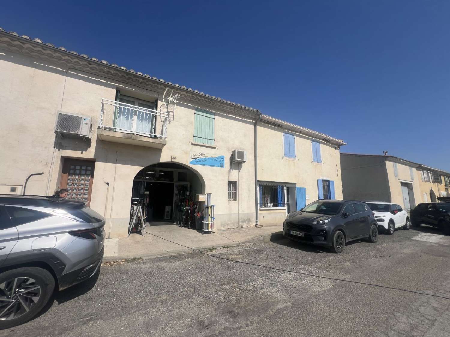  for sale house Saint-Gilles Gard 1