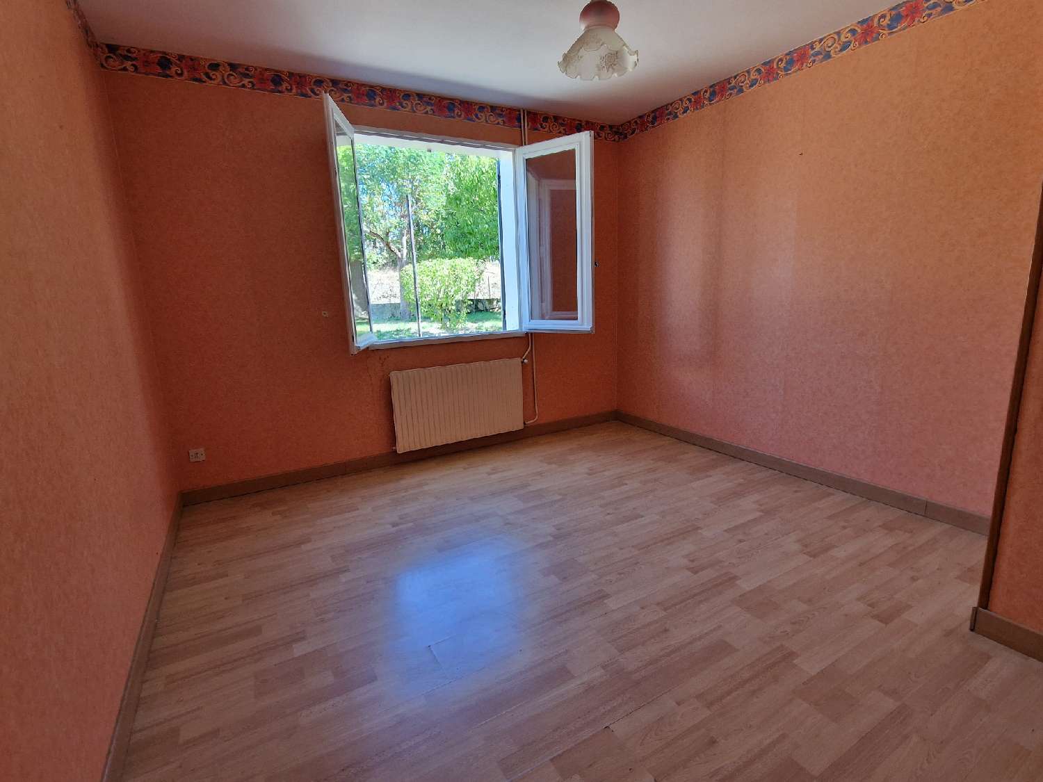  à vendre maison Saint-Jean-d'Angély Charente-Maritime 5