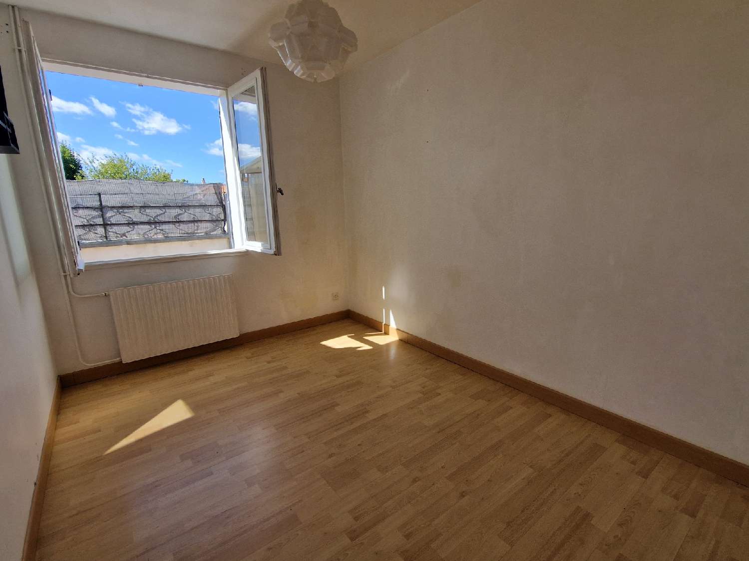  à vendre maison Saint-Jean-d'Angély Charente-Maritime 6